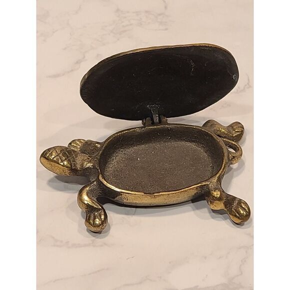Brass Turtle Trinket with Hinged Box Pill Box Jewelry Holder Made In England EUC - Picture 11 of 11